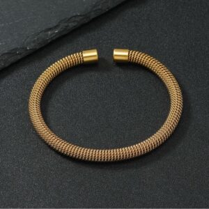 Brazalete Punk Dorado